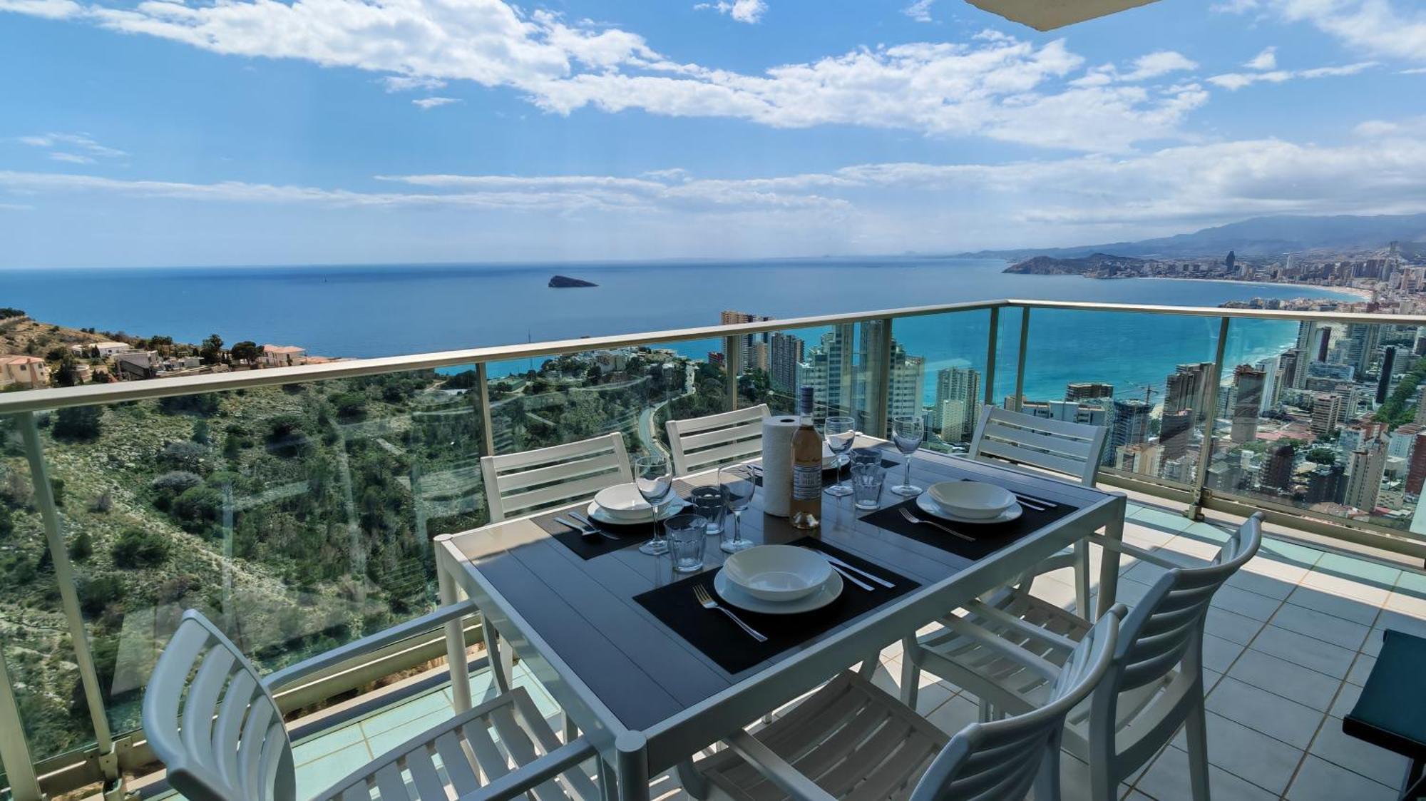 Benidorm High Rise Apartments - Sea Views - Torre Lugano Kültér fotó