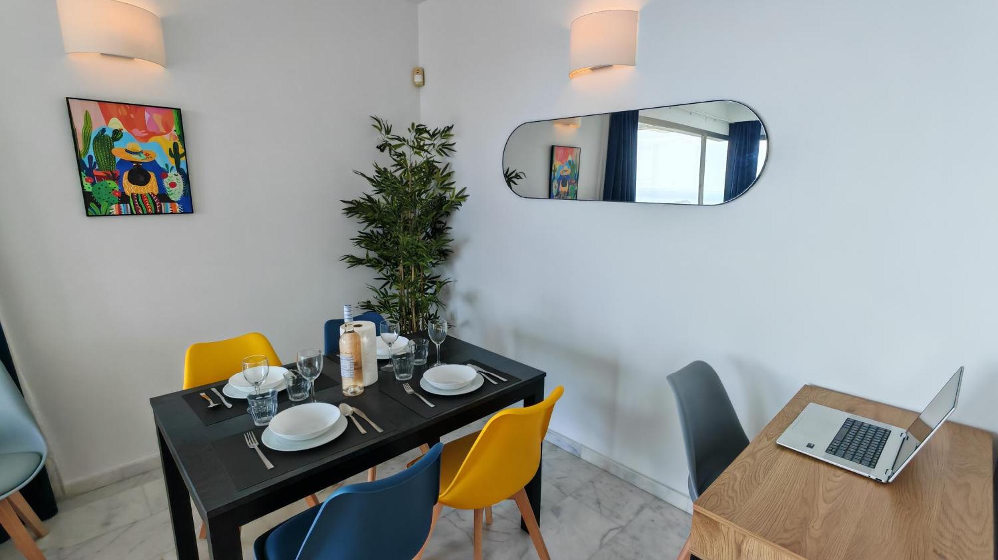 Benidorm High Rise Apartments - Sea Views - Torre Lugano Kültér fotó