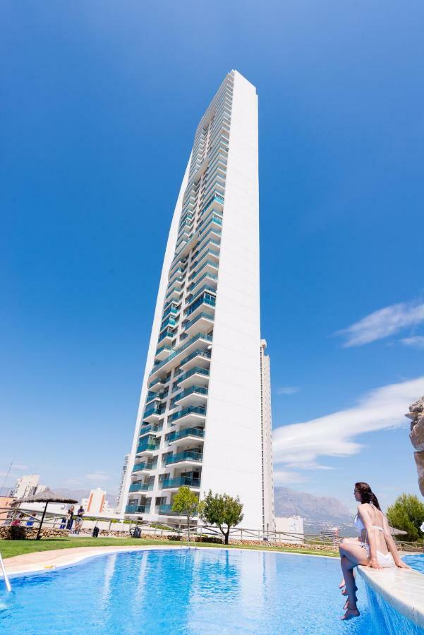 Benidorm High Rise Apartments - Sea Views - Torre Lugano Kültér fotó
